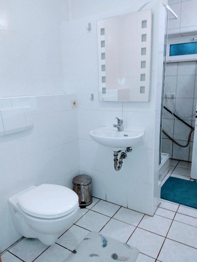 Julia'S Monteur Oase - Premium Apartment Exklusiv Fuer Solo-Reisende Ennepetal Exterior foto